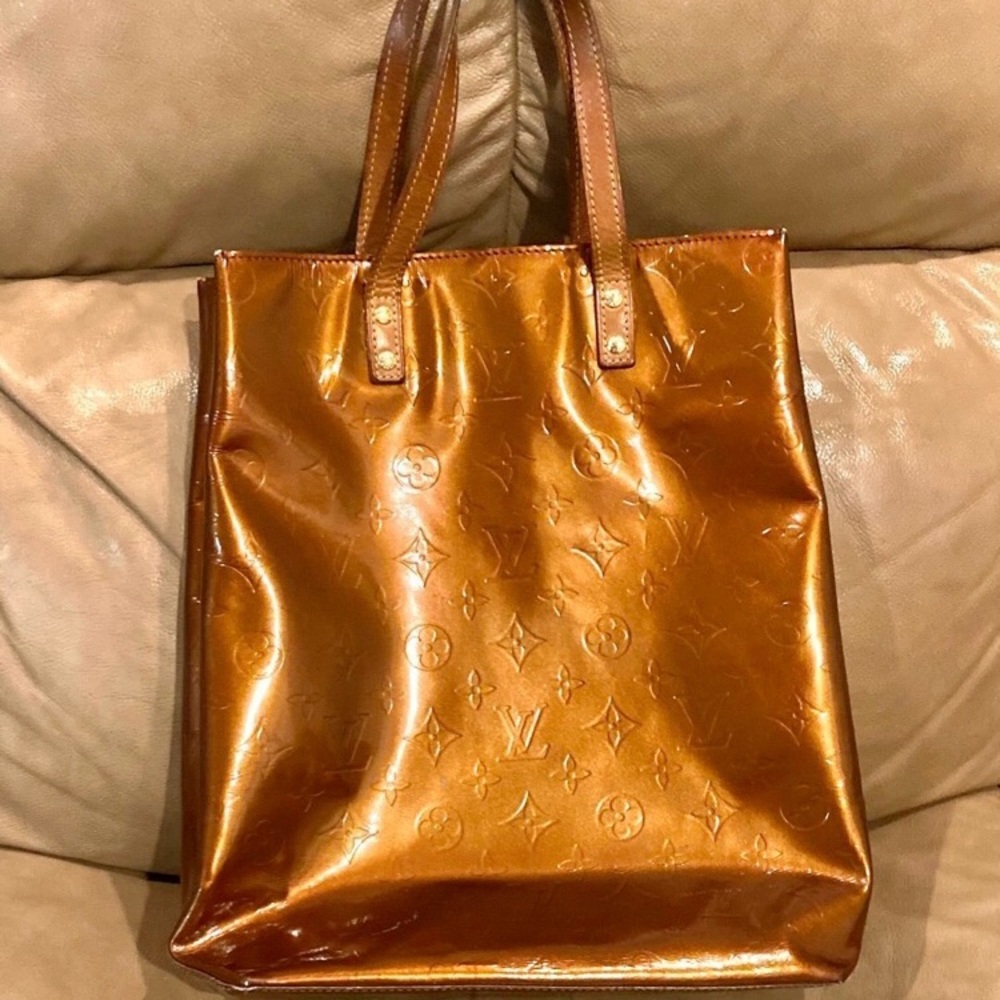 Louis Vuitton Tote Bag Authentic - Picture 3 of 11